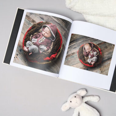 Custom family full-color hardcover photo book printing with vibrant photos