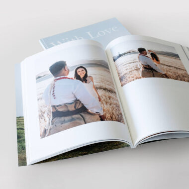 Custom hardcover photography photo book printing with vivid images and premium binding